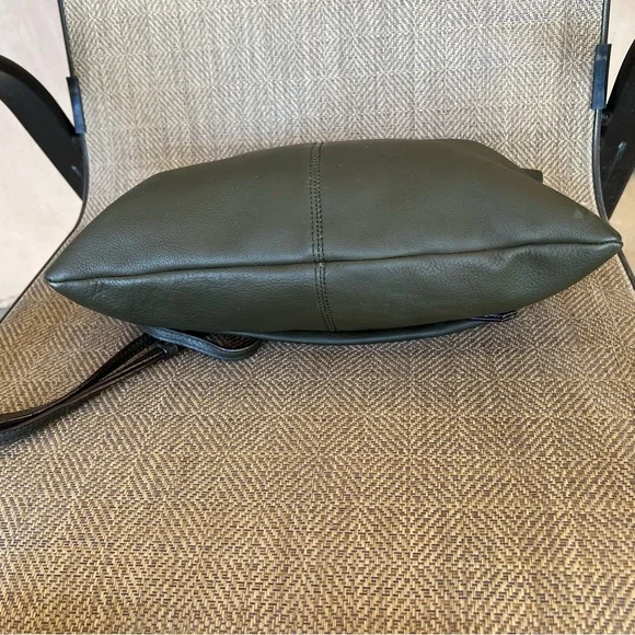 Sanctuary Olive Green Pebbled Leather Top Zip Crossbody Shoulder Bag - Picture 5 of 12